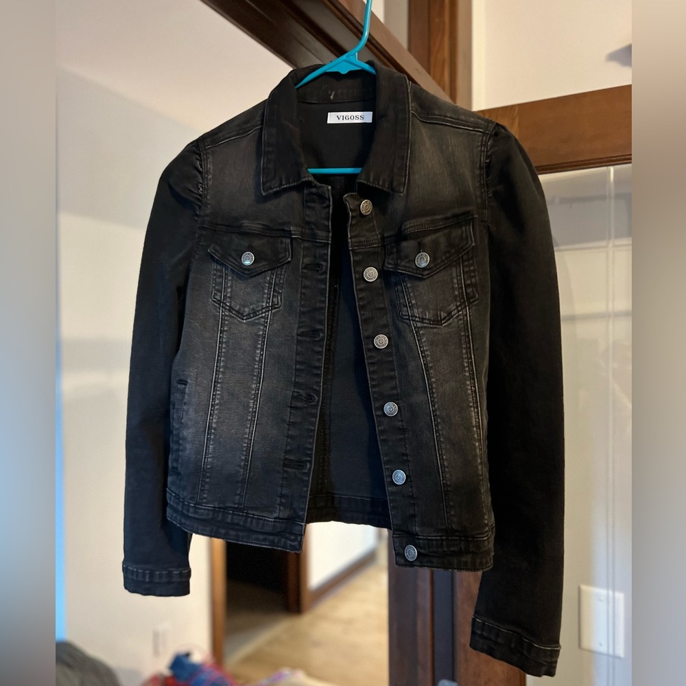 NWOT VIGOSS Black Denim Jacket‎